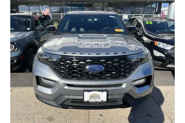 $33990 : Ford Explorer 2022 AWD ST-Li image 2
