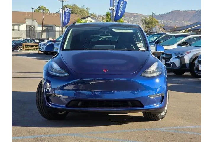 $32400 : Tesla Model Y 2023 AWD 4dr C image 3