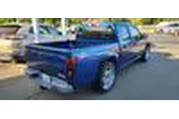 $7995 : 2005 Canyon image 4