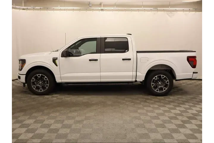 $39995 : Ford F-150 2024 4x2 STX 4dr image 4