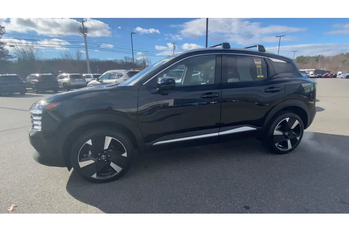 $25860 : Nissan Kicks 2025 AWD SR 4dr image 7
