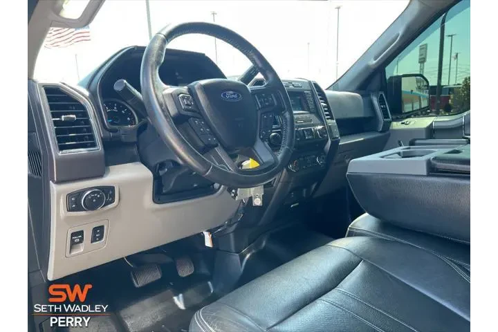 $23988 : Ford F-150 2017 4x4 XLT 4dr image 2