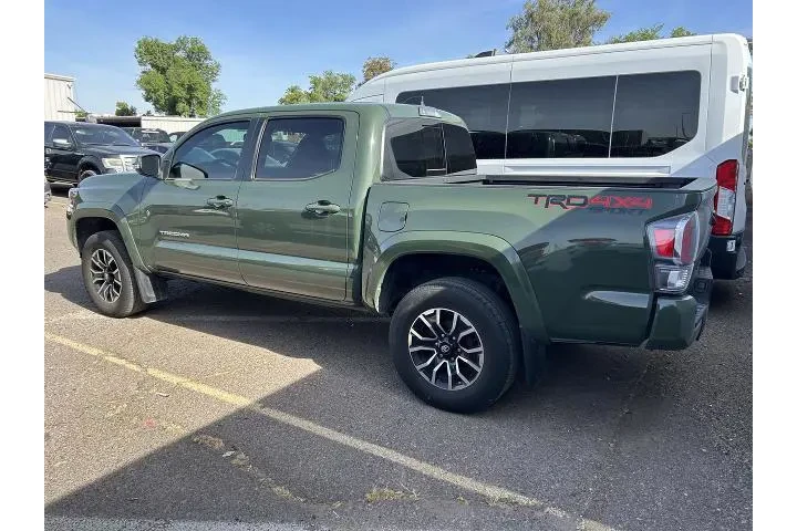 $39462 : Toyota Tacoma 2022 4x4 TRD P image 6