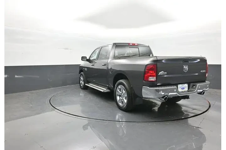$24730 : Ram 1500 2016 4x4 Big Horn 4 image 5