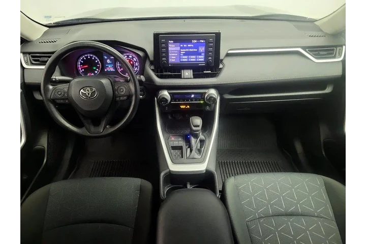 $26998 : Toyota RAV4 2022 XLE 4dr SUV image 9