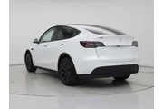 $39998 : Tesla Model Y 2025 Long Rang thumbnail