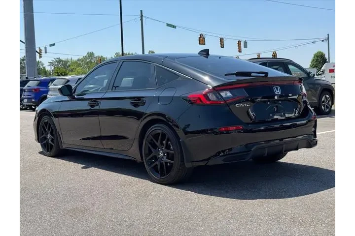 $25989 : Honda Civic 2025 Sport 4dr H image 9