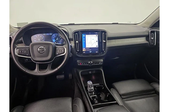 $22998 : Volvo XC40 2021 T4 Inscripti image 9