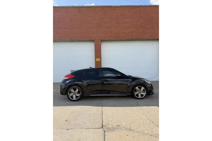$7900 : 2015 Veloster Turbo image 5