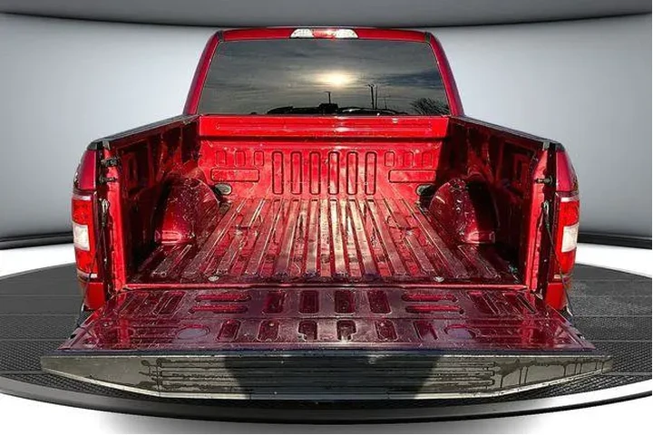 $20800 : Ford F-150 2019 4x4 XLT 4dr image 7