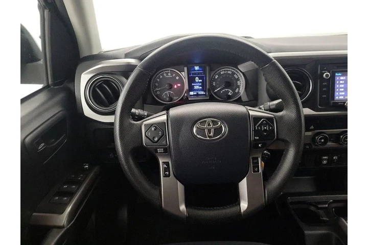 $27998 : Toyota Tacoma 2018 4x2 SR5 V image 10