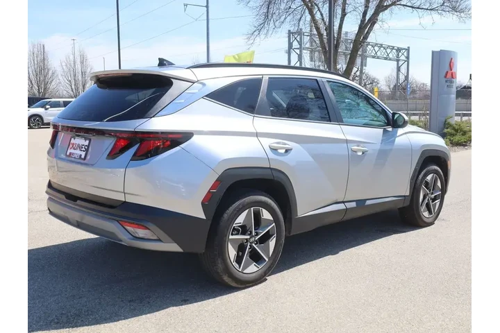 $22977 : Hyundai TUCSON 2025 AWD SEL image 8