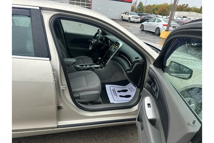 $7980 : 2014 Malibu 4dr Sdn LS w/1LS image 9