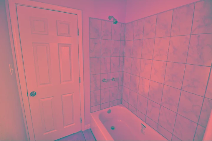 $1895 : 1 Bd 1 Ba Ready to Rent ! image 2