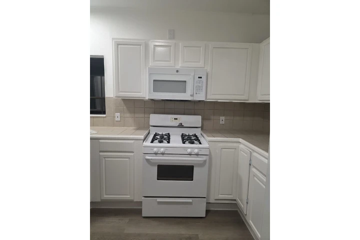 G&B cleaning services image 3
