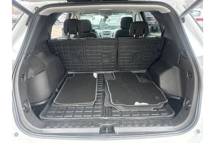 $13485 : Chevrolet Equinox 2020 LT 4d image 9