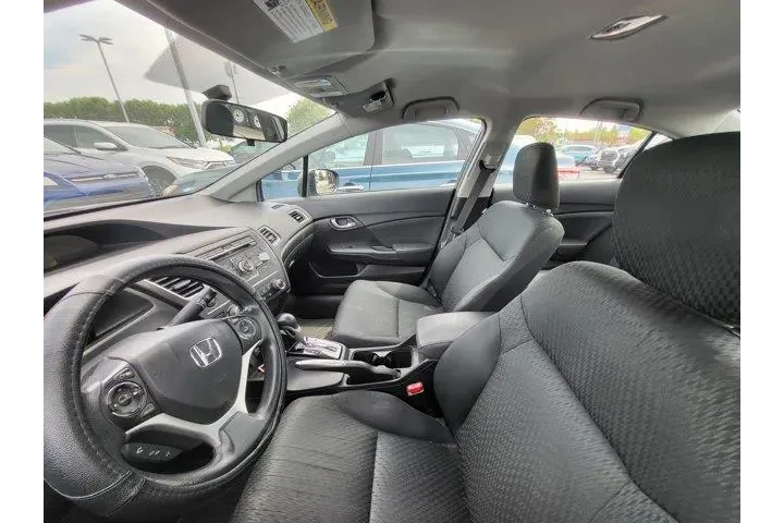 $9720 : Honda Civic 2015 LX 4dr Seda image 10