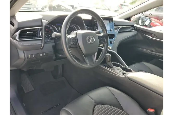 $25990 : Toyota Camry Hybrid 2023 SE image 9