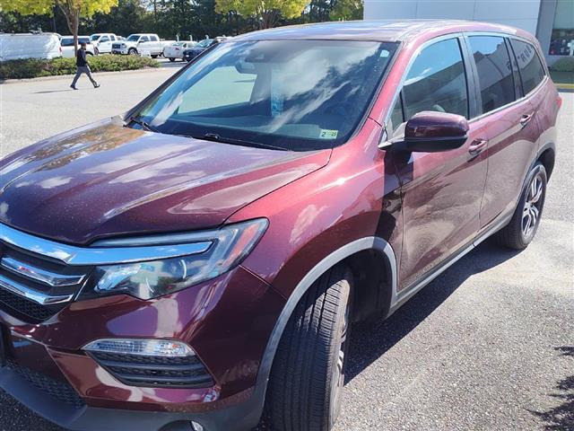 $23800 : PRE-OWNED 2018 HONDA PILOT EX image 3