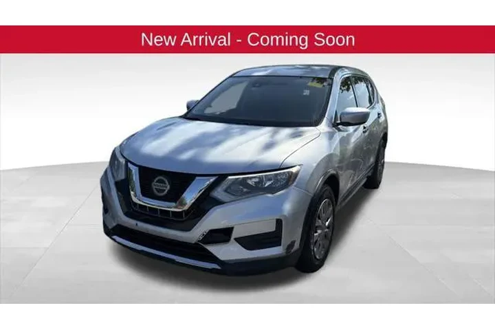 $9987 : Nissan Rogue 2019 S 4dr Cros image 2