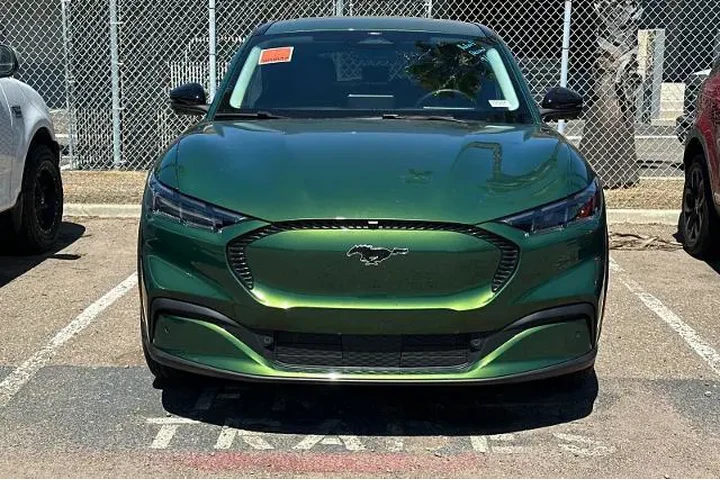 $29995 : Ford Mustang Mach-E 2024 Sel image 5