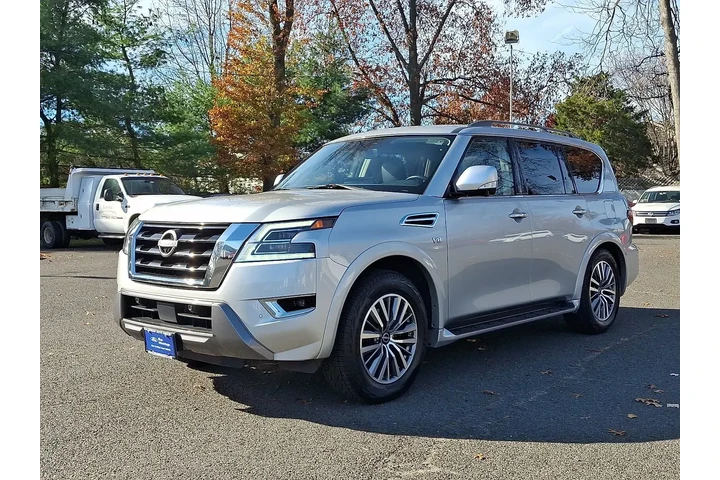 $24700 : Nissan Armada 2021 4x4 SL 4d image 3