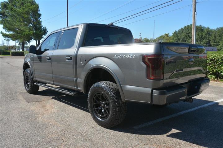 2016 F-150 XLT image 10