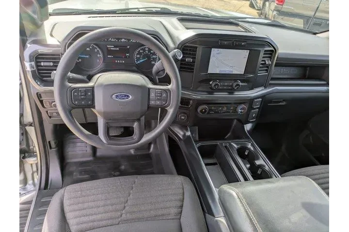 $31990 : Ford F-150 2023 4x2 XL 4dr S image 9