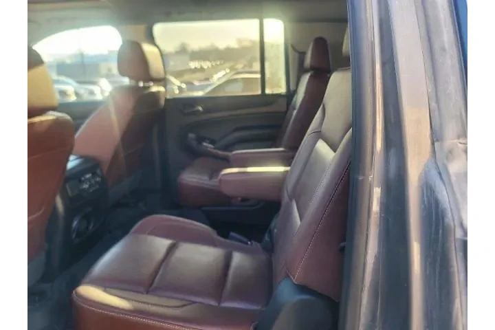 $39866 : Chevrolet Suburban 2019 4x4 image 6