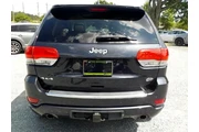 $10991 : 2015 Grand Cherokee Overland thumbnail