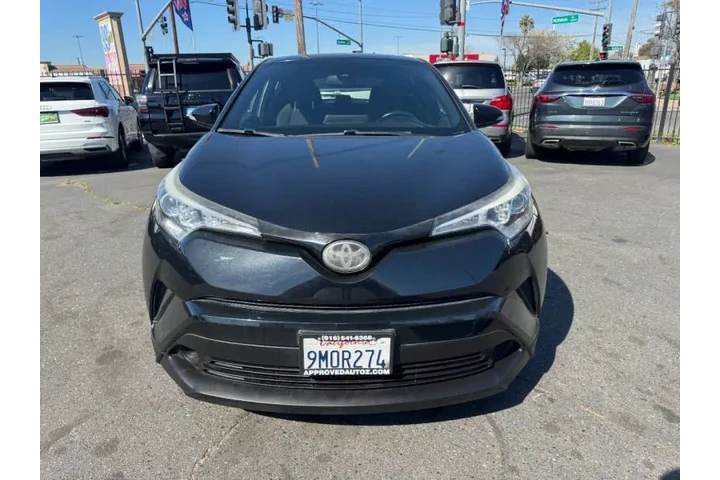 $13998 : 2018 C-HR XLE image 5