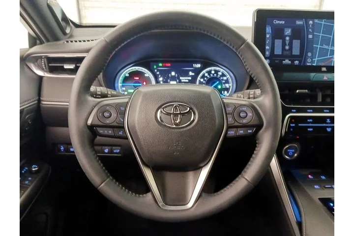 $31998 : Toyota Venza 2022 AWD Limite image 10