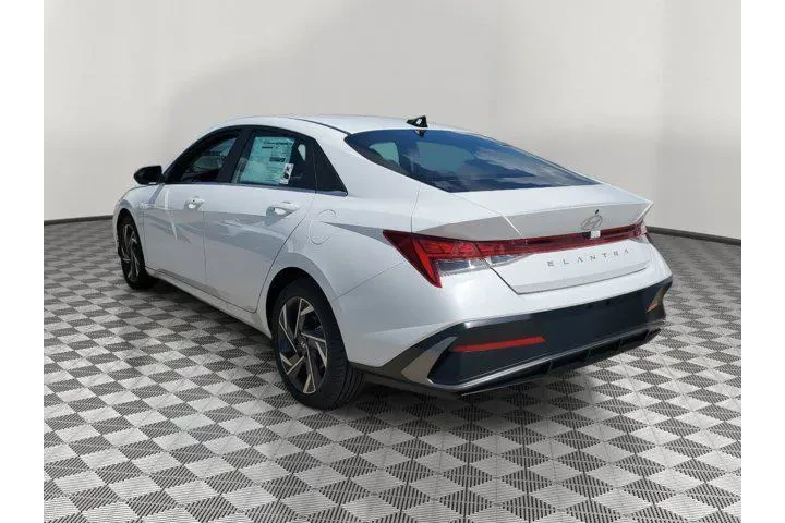 $24960 : Hyundai ELANTRA 2025 SEL Con image 3