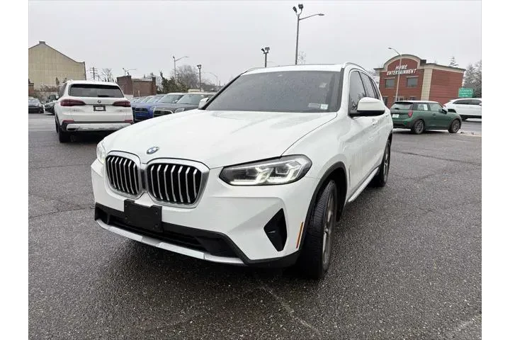 $33943 : BMW X3 2022 AWD xDrive30i 4d image 3