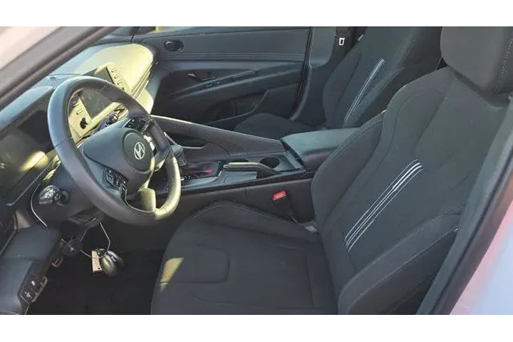 $21991 : Hyundai ELANTRA 2025 SEL Spo image 5