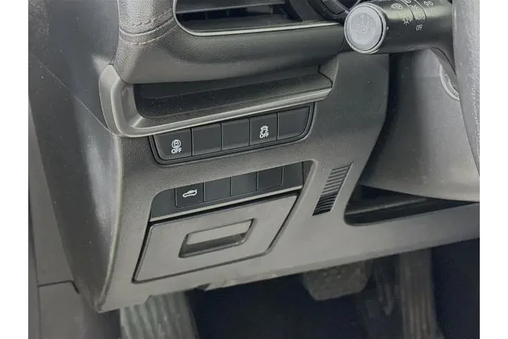 $18500 : Mazda Mazda3 Sedan 2023 2.5 image 10