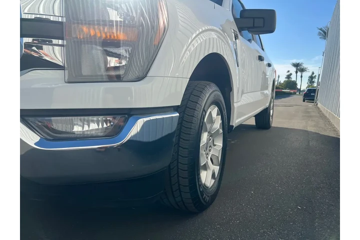 $34994 : Ford F-150 2023 4x2 XL 4dr S image 7