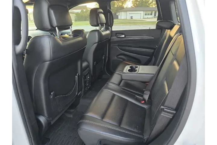 $28126 : Jeep Grand Cherokee 2021 4x4 image 7