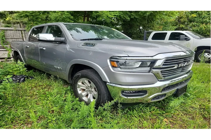 $38459 : Ram 1500 2022 4x4 Laramie 4d image 3