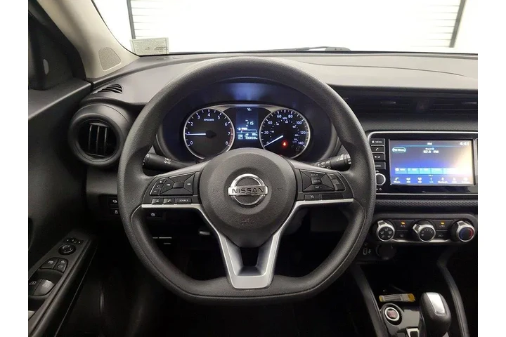 $12998 : Nissan Kicks 2021 S 4dr Cros image 10