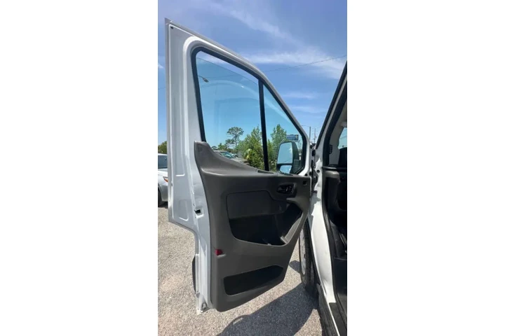 $26995 : 2021 Transit 250 image 7