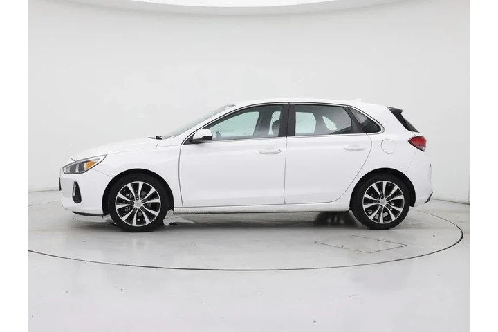 $13998 : Hyundai ELANTRA GT 2020 4dr image 3