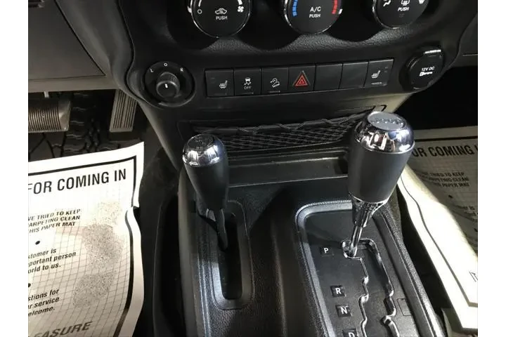 $22489 : Jeep Wrangler Unlimited 2017 image 6