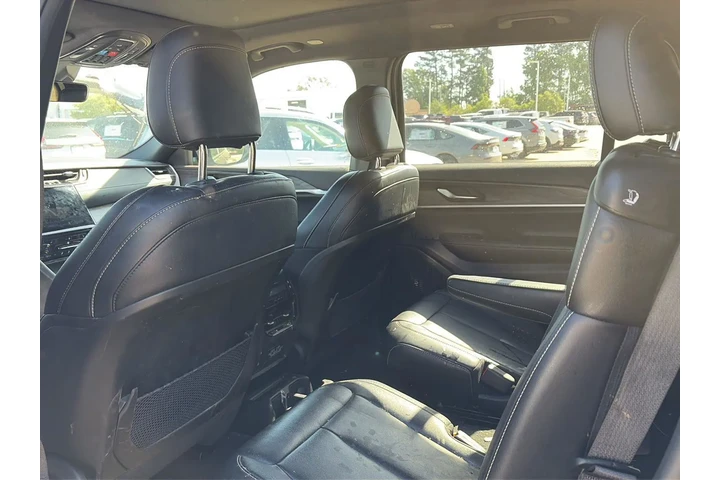 $38619 : Jeep Grand Cherokee L 2025 4 image 3