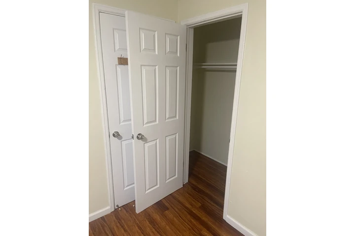 $900 : Se Renta Cuarto image 4
