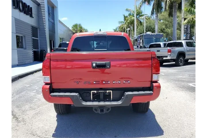 $25990 : Toyota Tacoma 2017 4x2 TRD O image 5