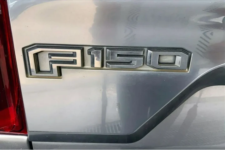 $28241 : Ford F-150 2020 4x4 XL 4dr S image 9