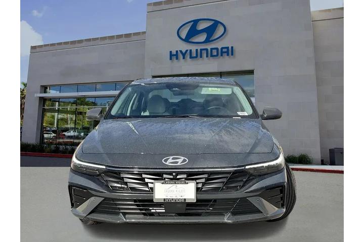 $22995 : Hyundai ELANTRA 2024 Limited image 3