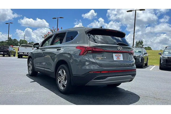 $25350 : Hyundai SANTA FE 2023 SE 4dr image 5