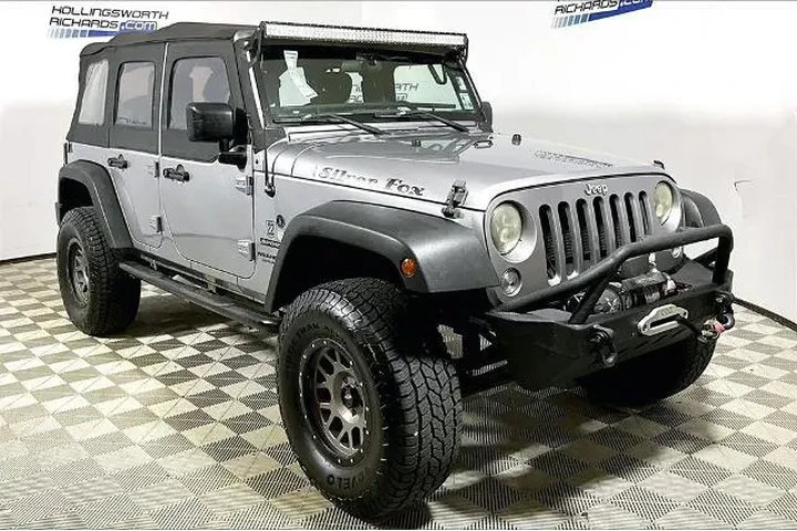 $18444 : Jeep Wrangler Unlimited 2016 image 3